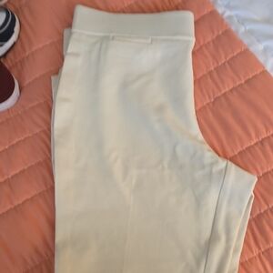 Anne Klein Soft Cream Leggings